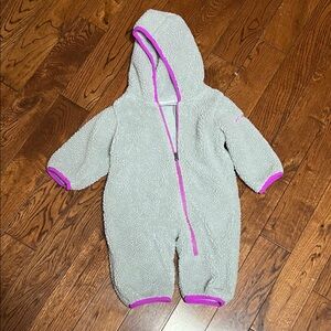 Columbia Gray and Pink Kids Footie